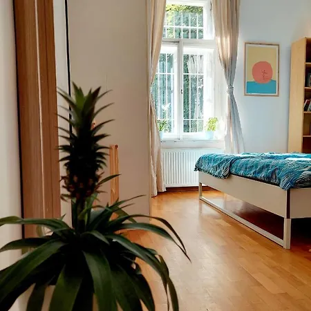 Cozy In Vinohrady * Prague